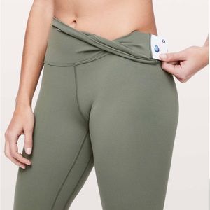 NWOT Lululemon Align Pant *25" in Grey Sage, Size 12